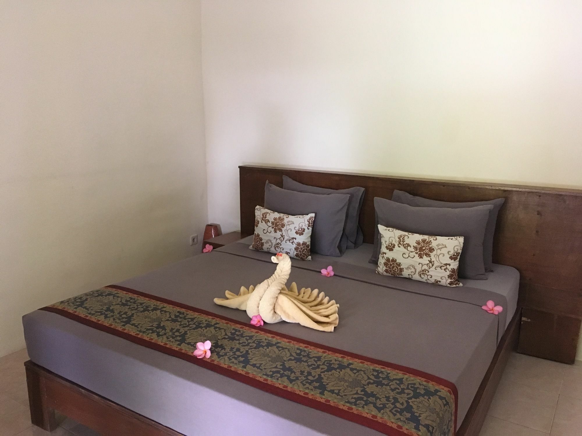 D'Gilian Bungalow Τζίλι Τραγουανγκάν Εξωτερικό φωτογραφία
